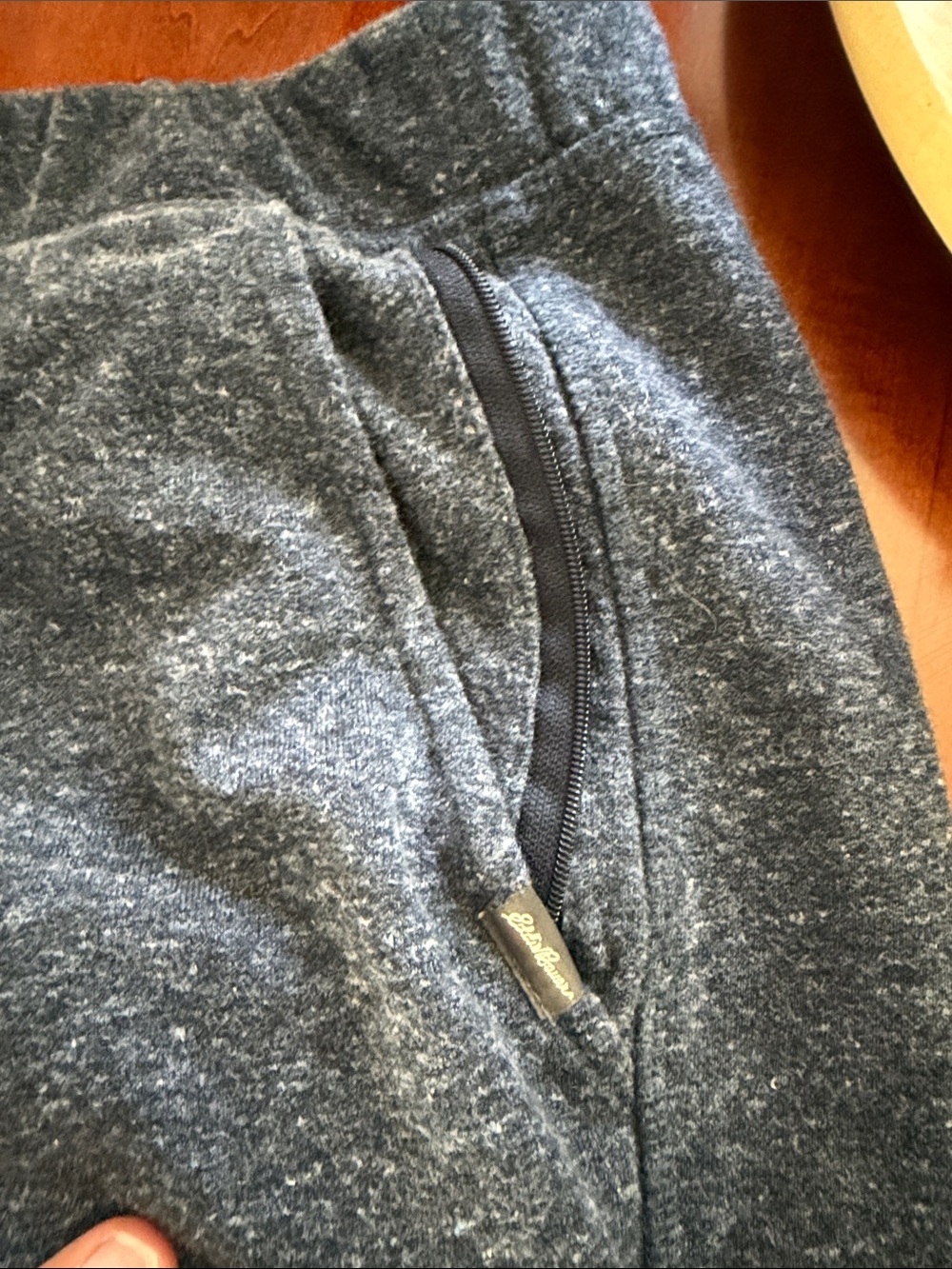 Eddie Bauer Men's Dark Heather Gray Drawstring Joggers - Picture 3 of 4